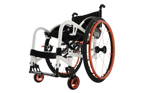 超軽量車いす　X-70